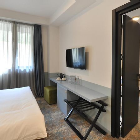 Castor & Pollux Hotel Τυφλίδα Εξωτερικό φωτογραφία