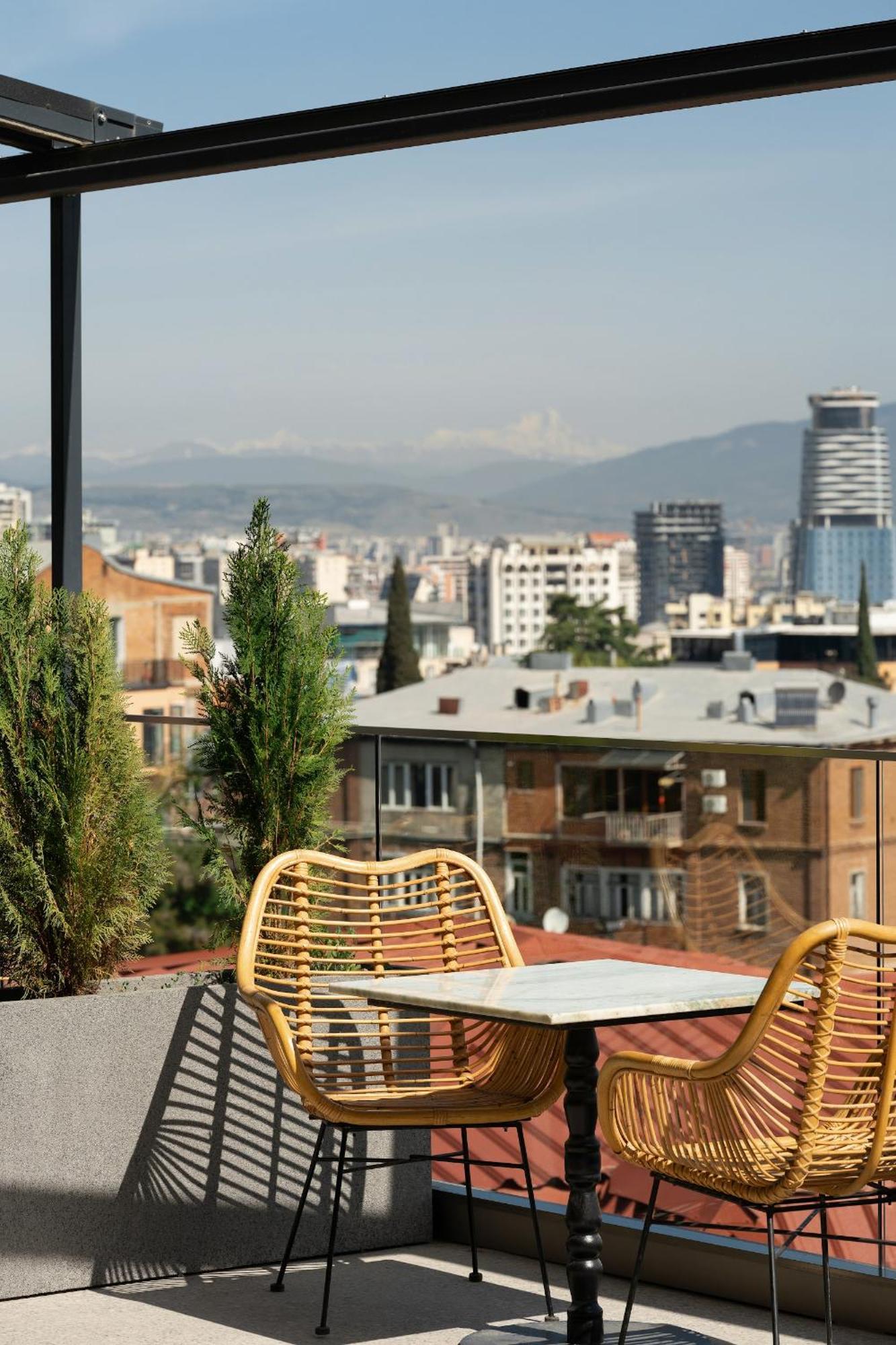 Castor & Pollux Hotel Τυφλίδα Εξωτερικό φωτογραφία